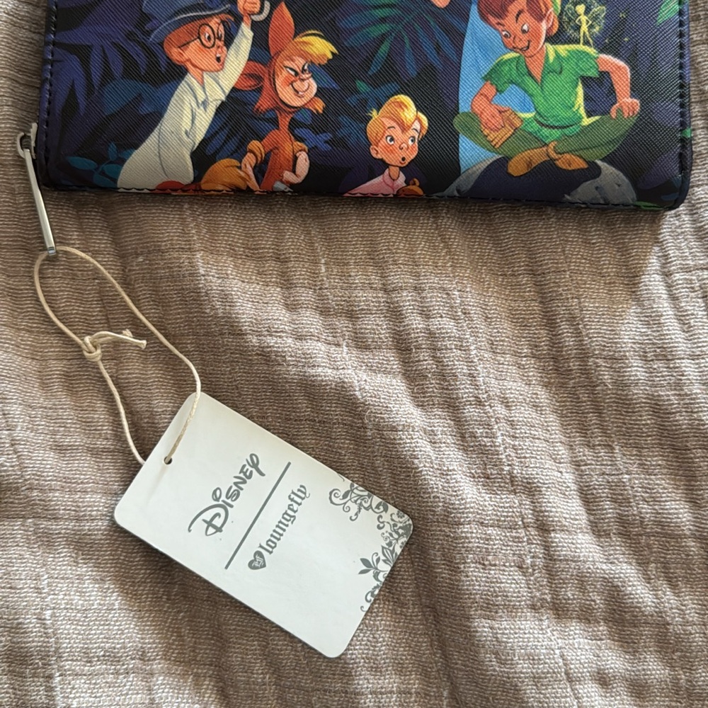 Loungefly Disney Tropical Leaf Wallet